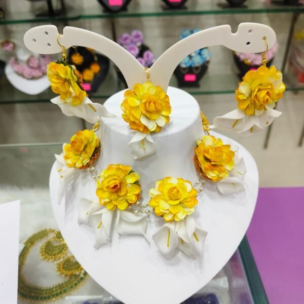 Flower Jewellery Set - C61