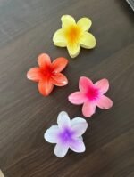 Flower Claw Clip - Image 2